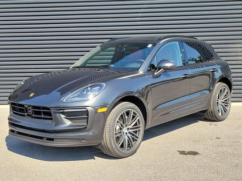 New 2026 Porsche Macan image 1