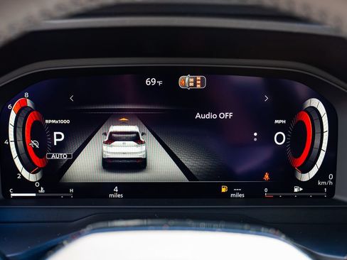 New 2026 Nissan Rogue Platinum AWD/4WD image 16