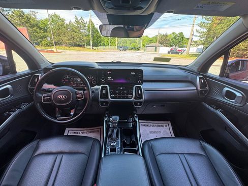 Used 2021 Kia Sorento SX AWD/4WD image 12