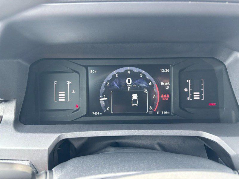 Certified 2024 Toyota Tacoma SR5 AWD/4WD image 18