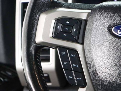 Used 2021 Ford F250 Lariat image 13