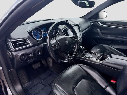 Used 2017 Maserati Ghibli image 9