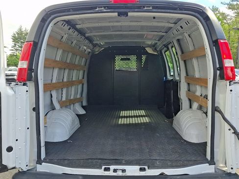 Certified 2024 Chevrolet Express 2500 w/ Driver Convenience Package RWD image 29