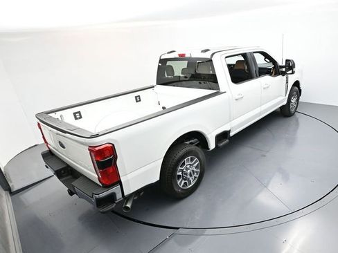 New 2026 Ford F350 Lariat RWD image 21