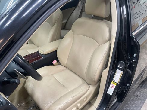 Used 2007 Lexus IS 350 RWD image 4