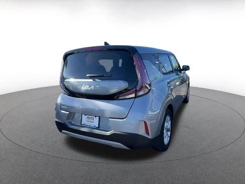 Used 2025 Kia Soul LX w/ LX Technology Package image 14