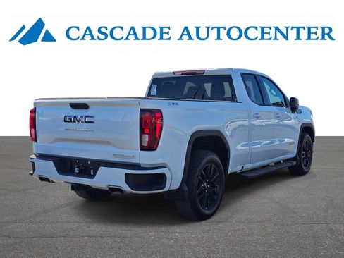 Certified 2023 GMC Sierra 1500 Elevation w/ LPO, Elevation Black Package AWD/4WD image 9