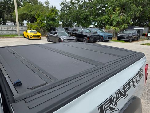 Used 2023 Ford F150 Raptor AWD/4WD image 17
