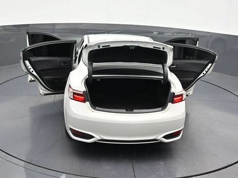 Used 2018 Acura ILX FWD image 29