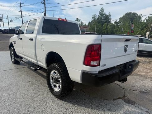 Used 2018 RAM 2500 Tradesman AWD/4WD image 7