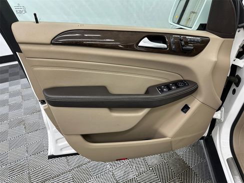 Used 2015 Mercedes-Benz ML 350 2WD image 10