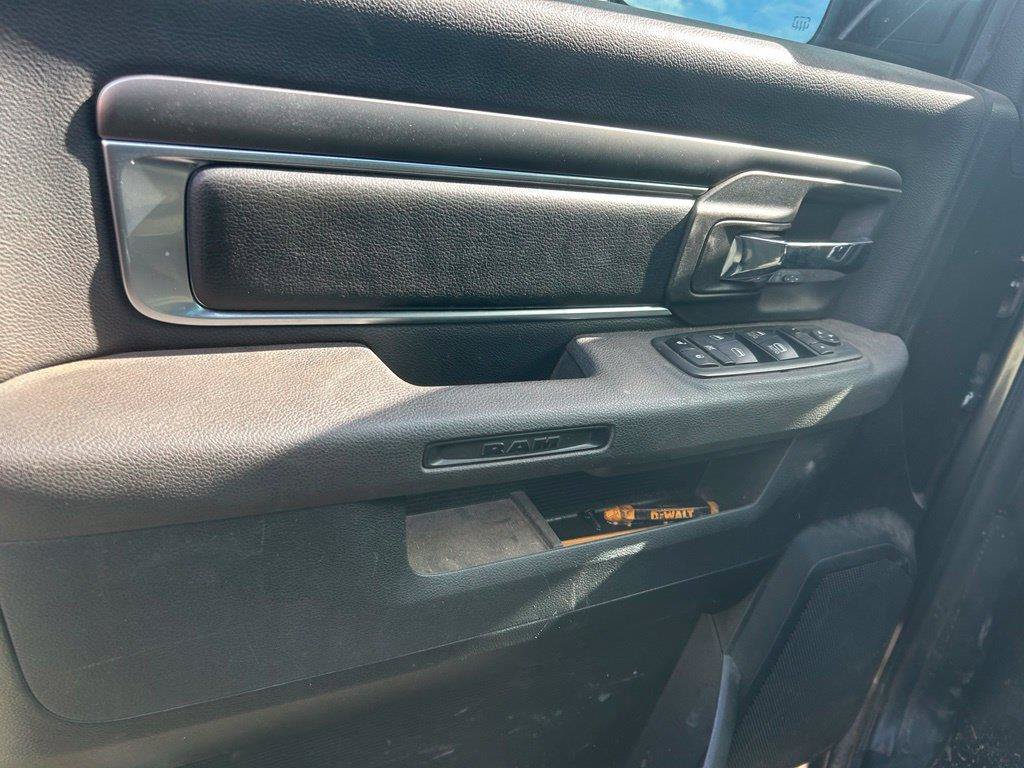 Used 2021 RAM 1500 Warlock w/ Electronics Group RWD image 9