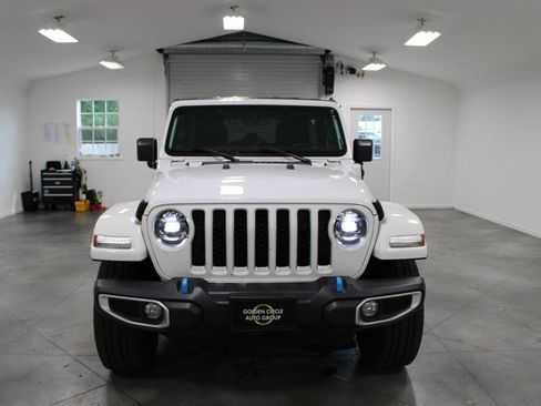 Used 2023 Jeep Wrangler Unlimited Sahara w/ Cold Weather Group image 3