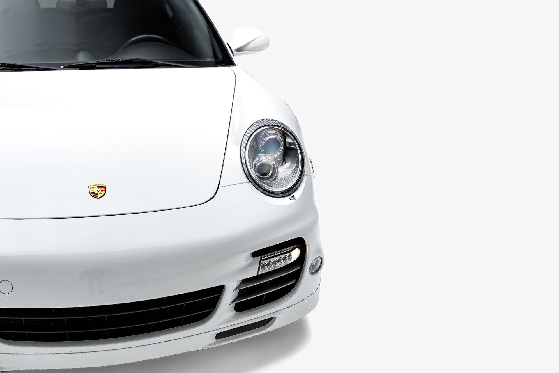Used 2011 Porsche 911 Turbo AWD/4WD image 18