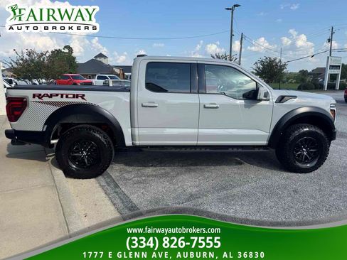 Used 2026 Ford F150 Raptor AWD/4WD image 5