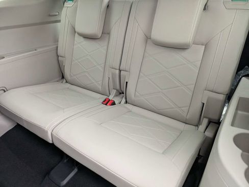New 2026 Volkswagen Atlas SE FWD image 15