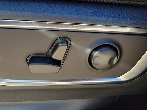 New 2026 RAM 1500 Laramie image 13