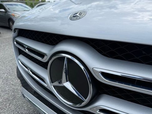 Used 2020 Mercedes-Benz GLE 350 4MATIC w/ 3rd Row Seat Package image 6