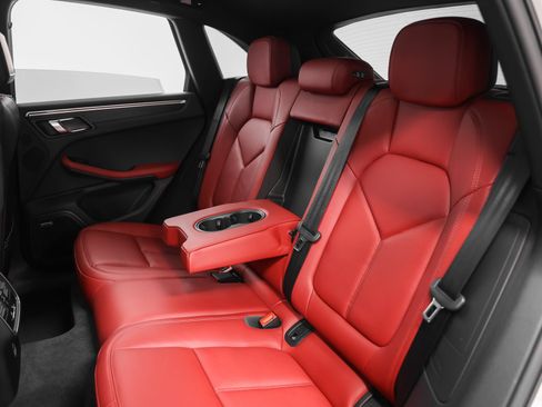 Certified 2023 Porsche Macan GTS AWD/4WD image 46