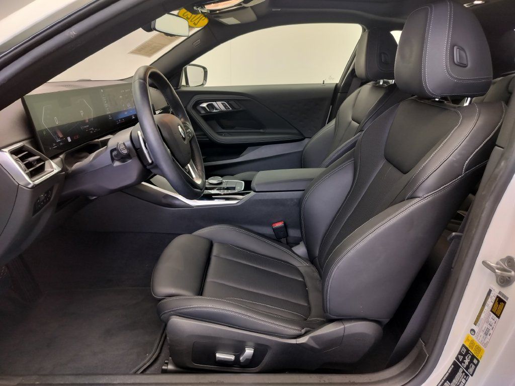 Certified 2023 BMW 230i xDrive Coupe w/ Convenience Package AWD/4WD image 8