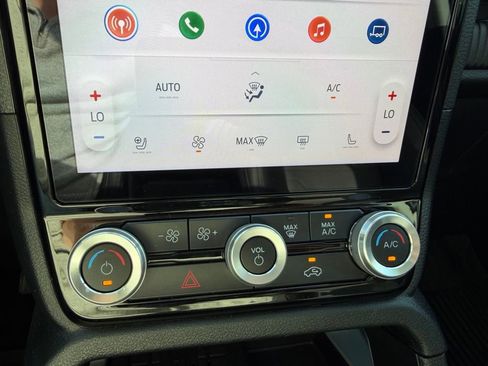 Used 2024 Ford Ranger Lariat w/ Trailer Tow Package image 14