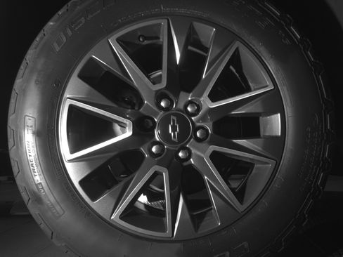 Used 2022 Chevrolet Tahoe Z71 AWD/4WD image 12
