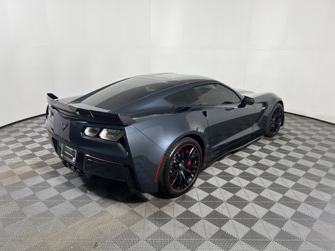 Used 2019 Chevrolet Corvette Z06 RWD image 5