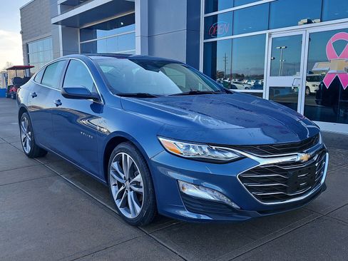 Used 2024 Chevrolet Malibu LT image 1