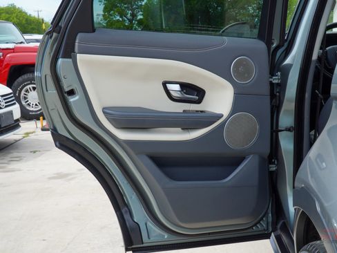 Used 2016 Land Rover Range Rover Evoque HSE Dynamic image 20