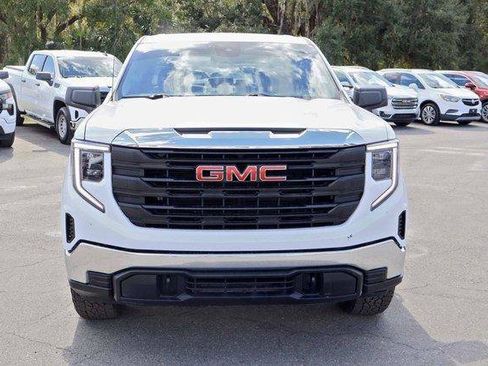Used 2022 GMC Sierra 1500 Pro w/ Convenience Package image 2
