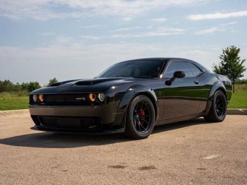 Used 2021 Dodge Challenger SRT Hellcat Redeye RWD image 3