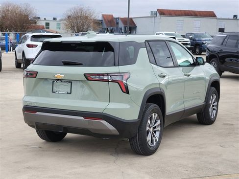 New 2026 Chevrolet Equinox LT w/ Convenience Package II image 4