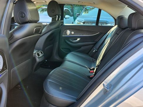 Used 2018 Mercedes-Benz E 300 E 300 image 6