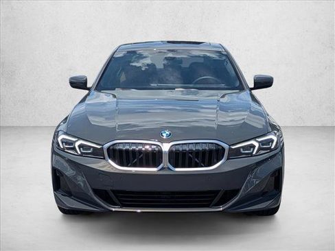 Used 2024 BMW 330i Sedan w/ Premium Package RWD image 2