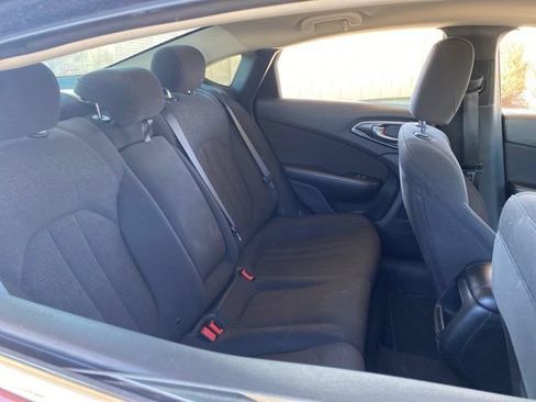 Used 2016 Chrysler 200 LX FWD image 6