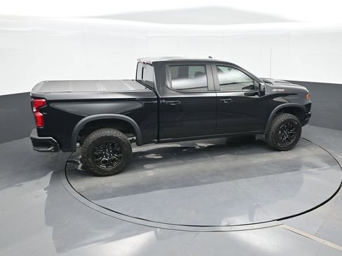 Used 2023 Chevrolet Silverado 1500 ZR2 w/ Technology Package image 23