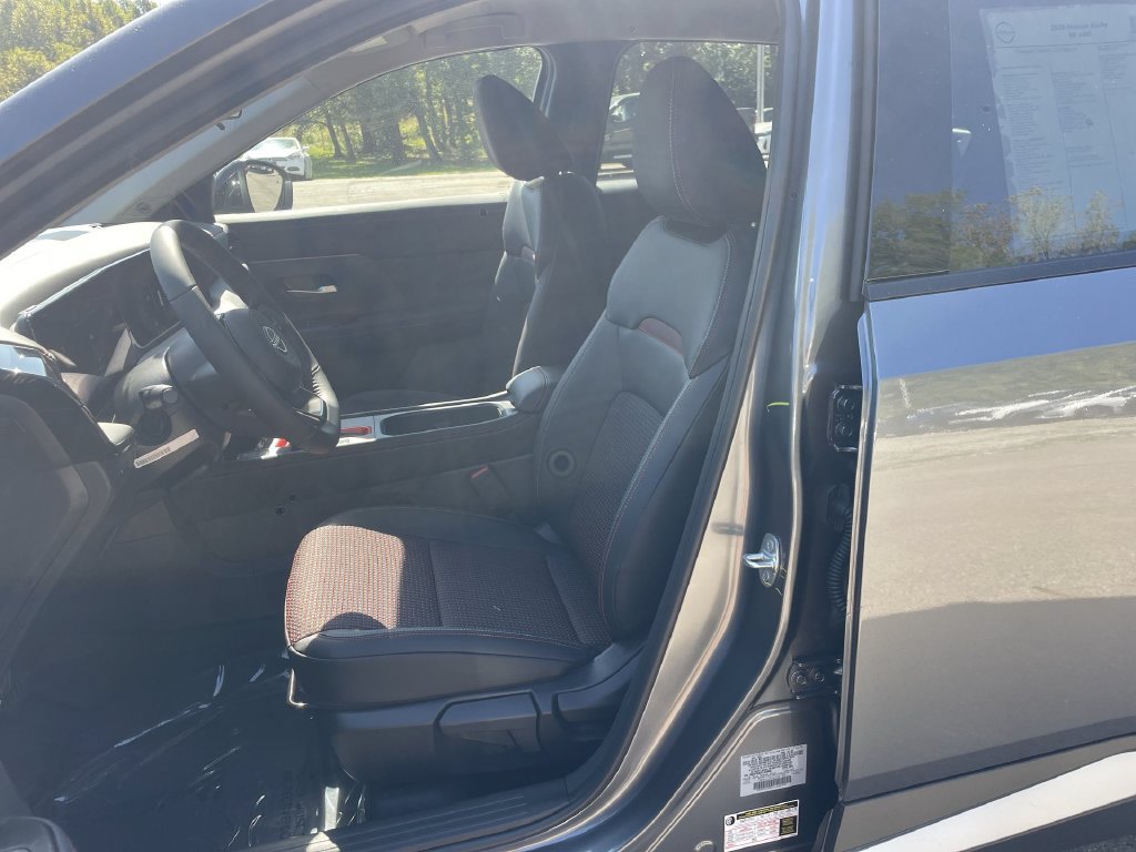 Certified 2026 Nissan Kicks SR w/ Cold Weather Package AWD/4WD image 21