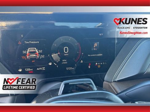Used 2025 GMC Yukon XL Denali Ultimate image 14