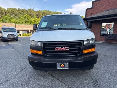 Used 2018 GMC Savana 2500 w/ Communications Package image 10