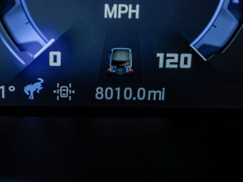 Used 2025 Ford Bronco Outer Banks image 18