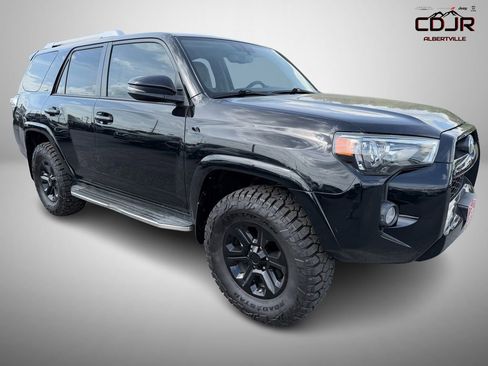 Used 2018 Toyota 4Runner SR5 Premium RWD image 1