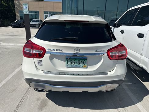 Used 2018 Mercedes-Benz GLA 250 4MATIC image 6