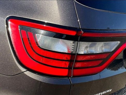 Used 2021 Dodge Durango GT image 29