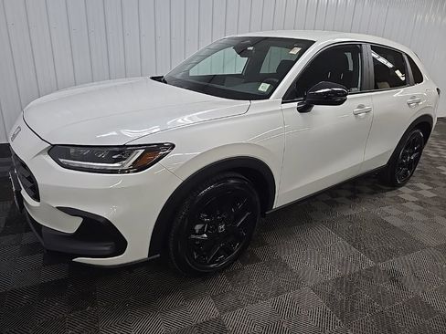 Certified 2024 Honda HR-V Sport image 9