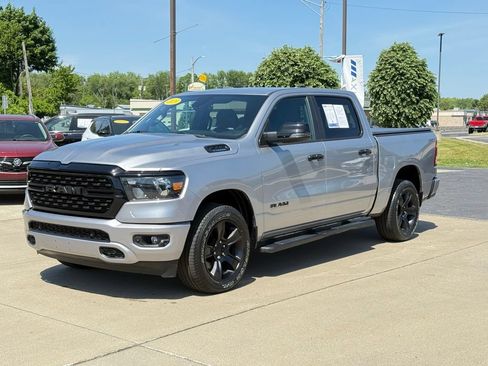 Used 2023 RAM 1500 Big Horn AWD/4WD image 3