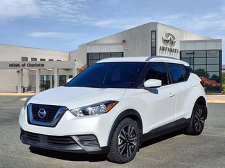 Used 2020 Nissan Kicks SV image 1