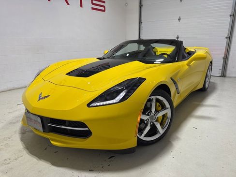 Used 2014 Chevrolet Corvette Stingray Convertible w/ 2LT Preferred Equipment Group image 2