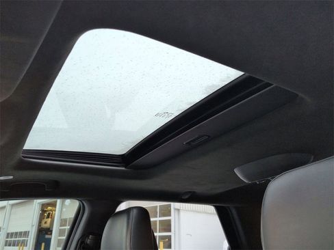 Used 2020 Dodge Durango R/T w/ Premium Interior Group image 19