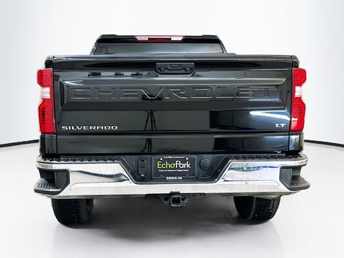 Used 2022 Chevrolet Silverado 1500 LT image 7