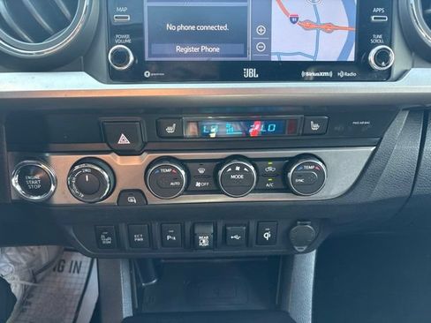 Used 2021 Toyota Tacoma Limited AWD/4WD image 17